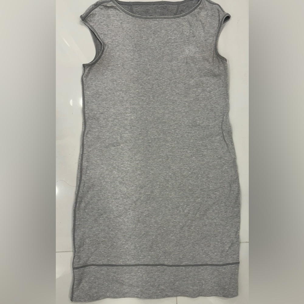 Tommy Bahama Reversible Jersey Dress. Heather gray size S/P